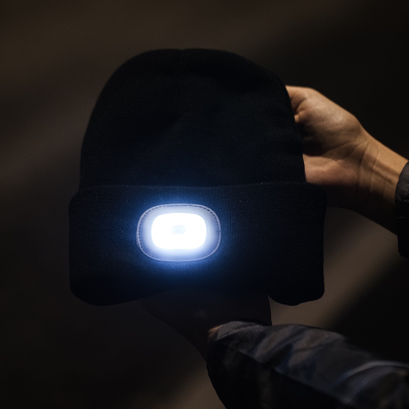 Beanie mit LED-Technik